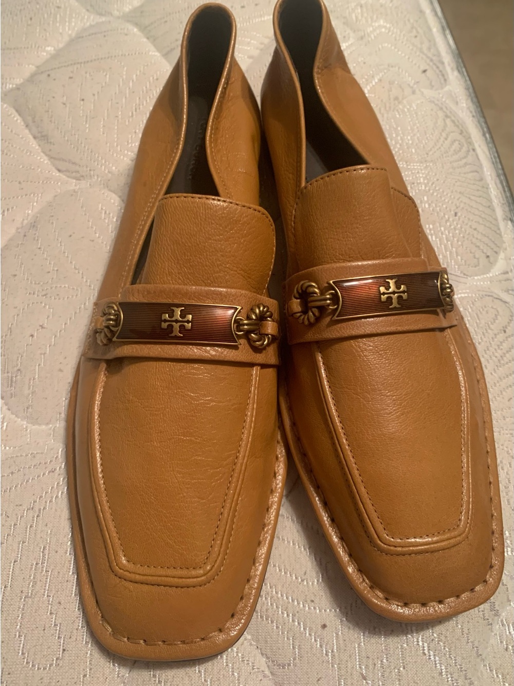 Tory Burch Chestnut Brown Leather Slip-On Loafers with Logo Hardware